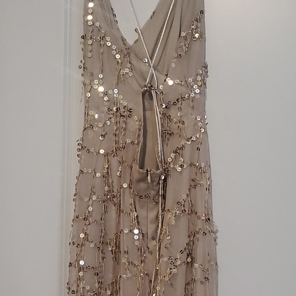 Event Gown - Picture 3 of 4